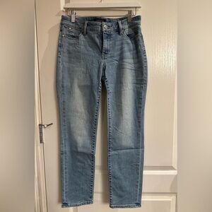 Women’s Classic Blue Jeans